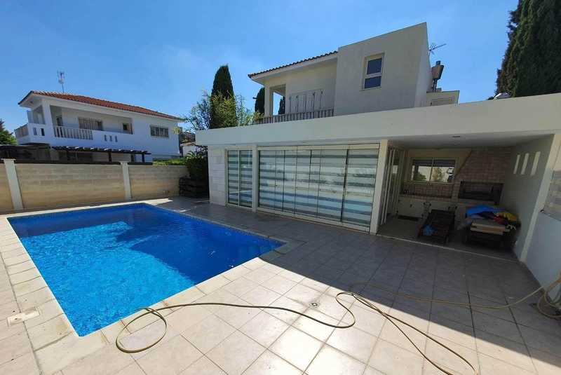 5 bedrooms Villa in Pyla, Cyprus No. 81256