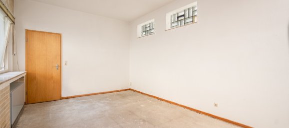 5 bedrooms Building in Hildesheim, Germany No. 126132 14