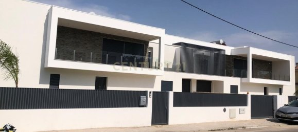 4 bedrooms Villa in Seixal, Portugal No. 135292 20