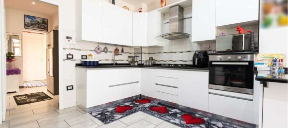 4 rooms Apartment in Quartu Sant'Elena, Italy No. 202444 4