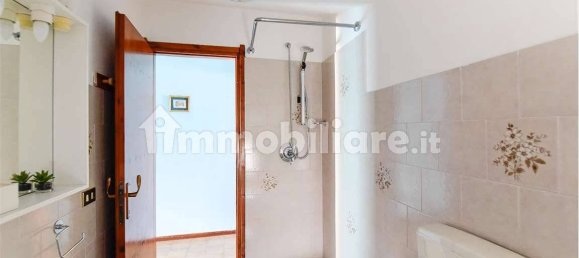 Villa de 5 habitaciónes en Lezzeno, Italy No. 202571 40