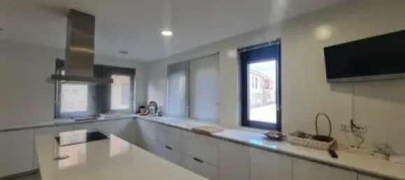 5 Schlafzimmer Haus in Vegas del Condado, Spain, Nr. 27579 9