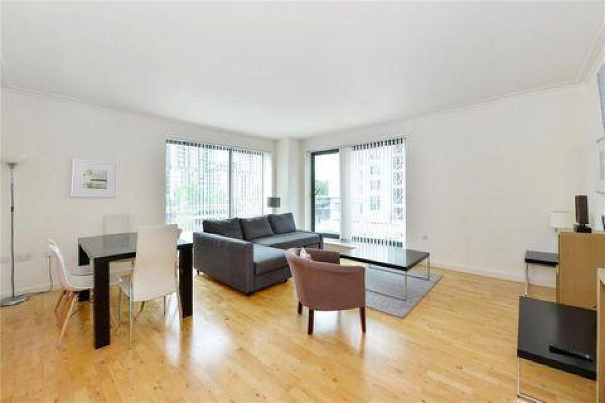 Apartamento de 2 dormitorios en London, United Kingdom No. 691