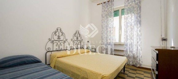 Квартира с 2 спальнями в Виареджо, Италия № 214351 9