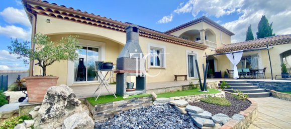 5 Schlafzimmer Villa in Allegre-les-Fumades, France, Nr. 281987 2