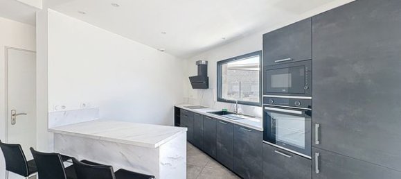 3 chambres Maison à Charmes-sur-Rhône, France No. 307573 7