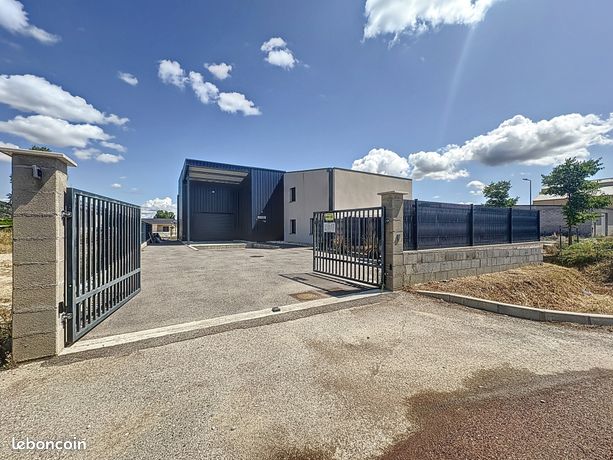 3 chambres Maison à Charmes-sur-Rhône, France No. 307573