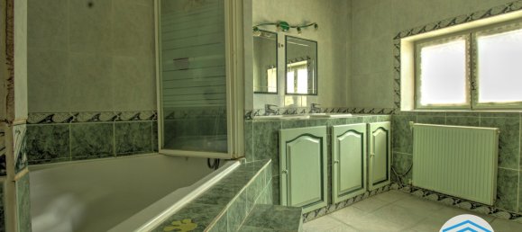 3 bedrooms House in Cheyssieu, France No. 265036 15