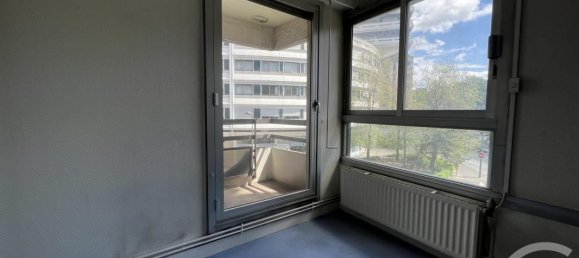 Apartamento de 3 dormitorios en Paris, France No. 181865 10