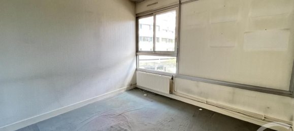 Apartamento de 3 dormitorios en Paris, France No. 181865 9