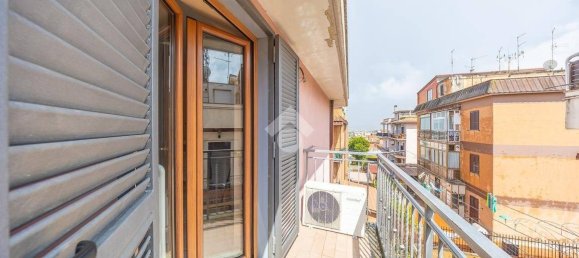 2 bedrooms Apartment in Rome, Italy No. 276363 19