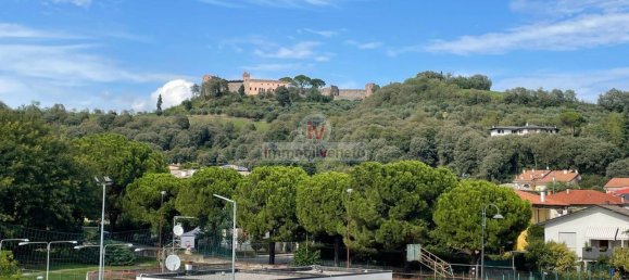 Duplex T7 em Montebello Vicentino, Italy N.º 337946 19