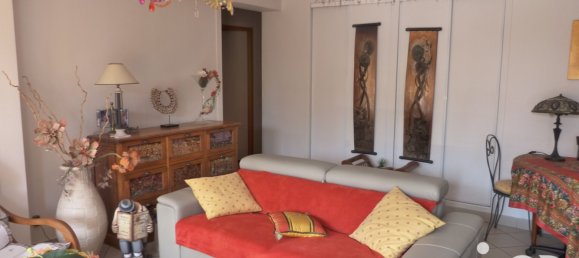 2 bedrooms Apartment in Perpignan, France No. 295541 3