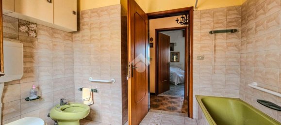 5-salle Maison à Ferrara, Italy No. 146100 16