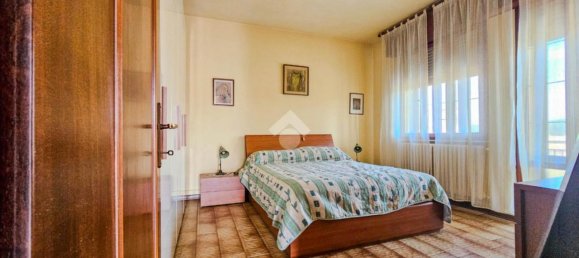 5-salle Maison à Ferrara, Italy No. 146100 30