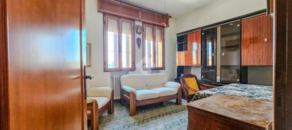 5-salle Maison à Ferrara, Italy No. 146100 20