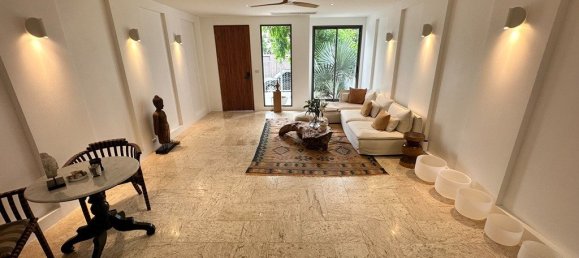 4 bedrooms Bungalow in Bangkok, Thailand No. 8409 17