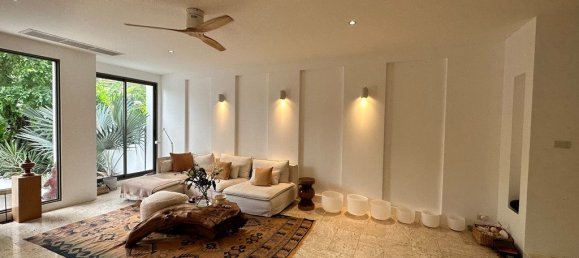 4 bedrooms Bungalow in Bangkok, Thailand No. 8409 21