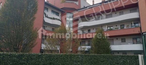 1 bedroom Apartment in Legnano, Italy No. 297679 2