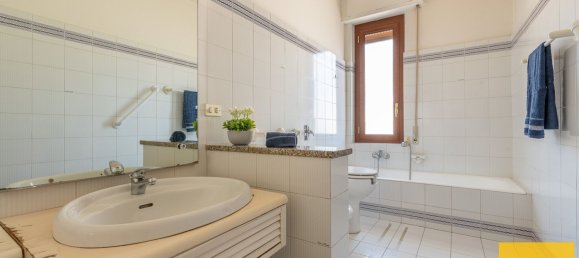 6 bedrooms Apartment in Palermo, Italy No. 317966 31