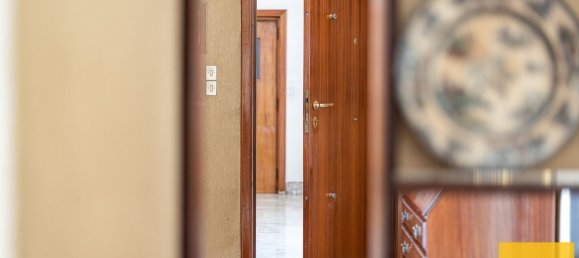 6 bedrooms Apartment in Palermo, Italy No. 317966 8