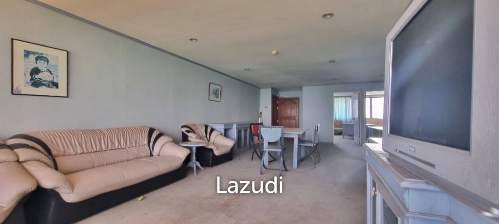 3 bedrooms Condo in Bang Lamung, Thailand No. 21453