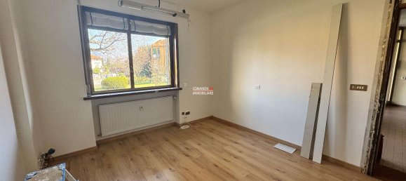 Квартира с 2 комнатами в Вербания, Италия № 15131 2