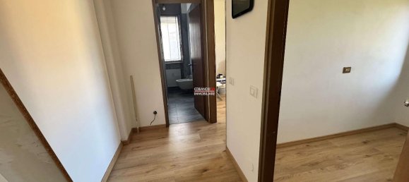 Квартира с 2 комнатами в Вербания, Италия № 15131 8