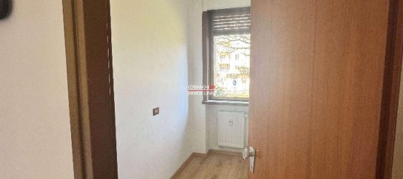 Квартира с 2 комнатами в Вербания, Италия № 15131 11