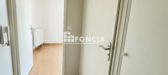 Studio à Le Petit-Quevilly, France No. 358201 4