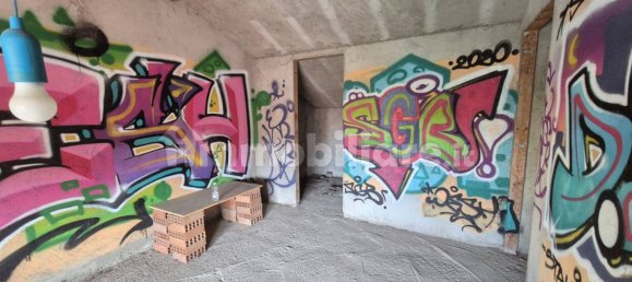 3 bedrooms House in Figino Serenza, Italy No. 308336 13