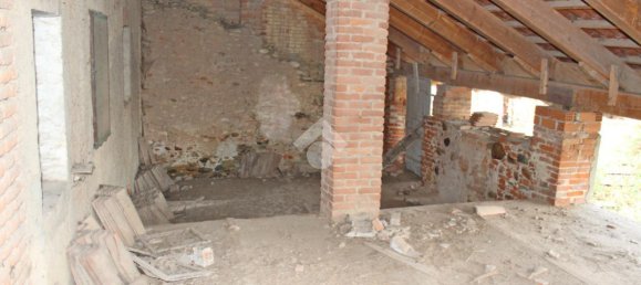 9غرفة منزل في Nole, Italy رقم 88000 19