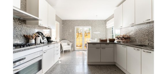 Villa de 3 dormitorios en Cascais, Portugal No. 110659 8