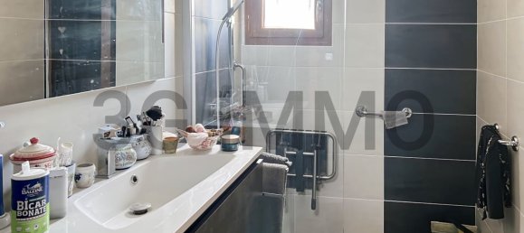 5 bedrooms Villa in Varennes-Vauzelles, France No. 266588 9