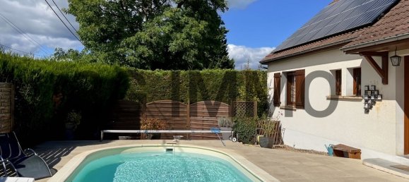 5 bedrooms Villa in Varennes-Vauzelles, France No. 266588 2