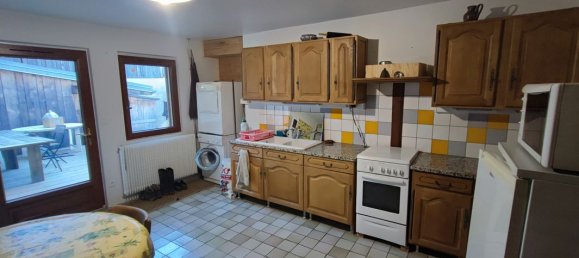 6 bedrooms House in Doubs, France No. 325963 9