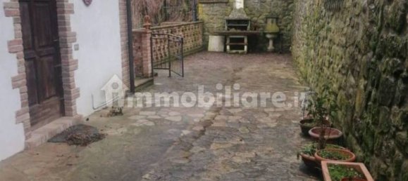 3 bedrooms House in Montesegale, Italy No. 86087 12