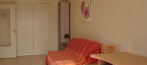 1 bedroom Apartment in Tours, France No. 271945 3