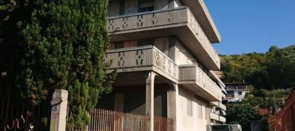 4 rooms Apartment in Controguerra, Italy No. 95423 3