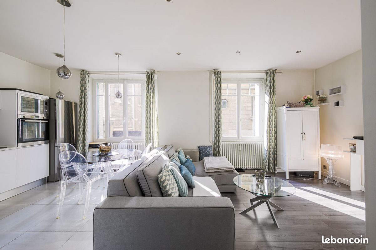 Apartamento de 1 dormitorio en Grenoble, France No. 340350