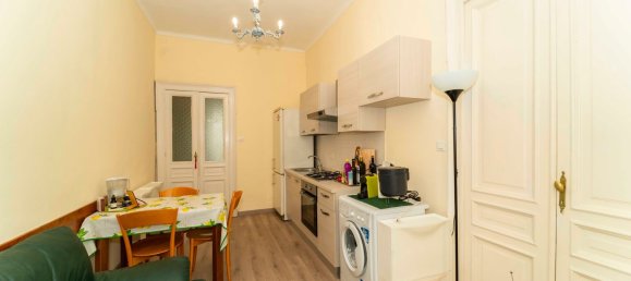 9 bedrooms Apartment in Turin, Italy No. 320478 3