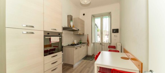 9 bedrooms Apartment in Turin, Italy No. 320478 19