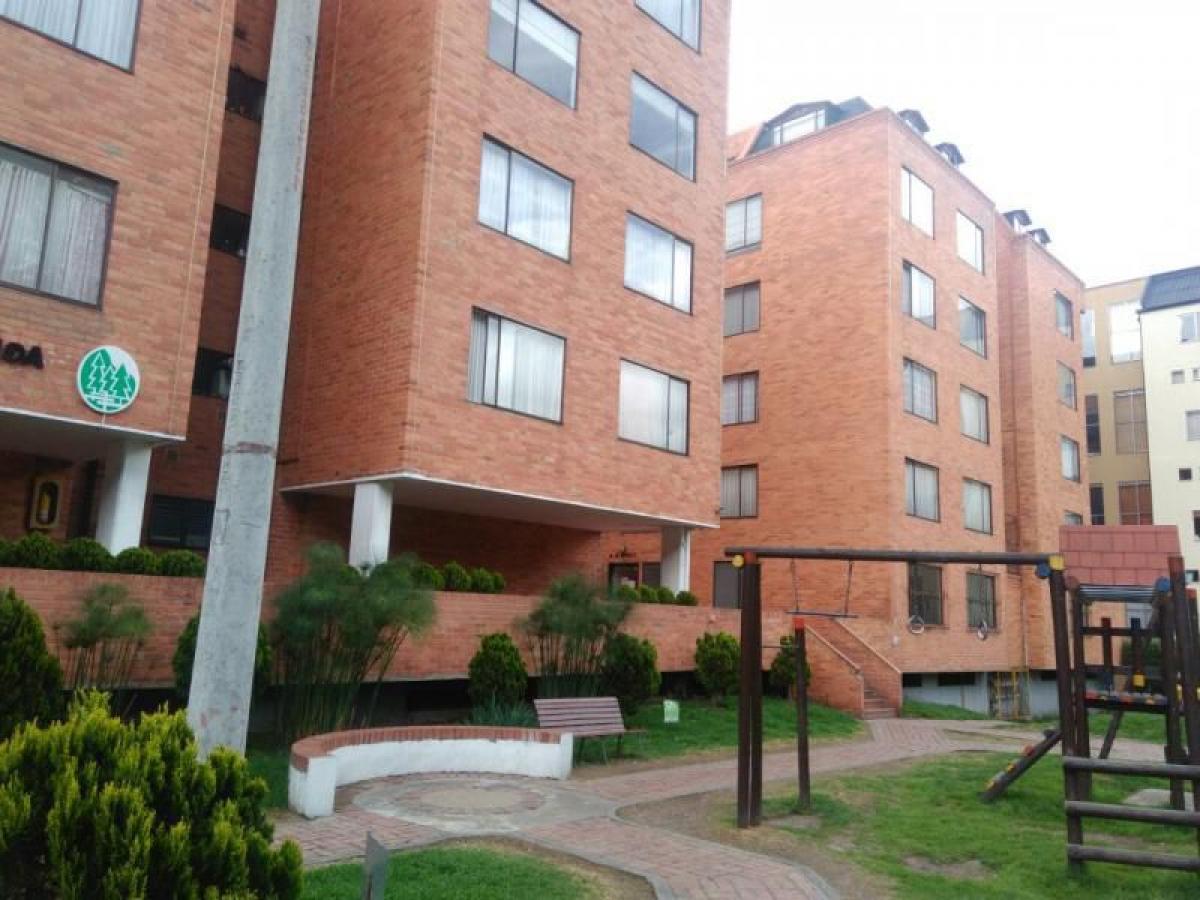 3 Schlafzimmer Haus in Bogota, Colombia, Nr. 9866