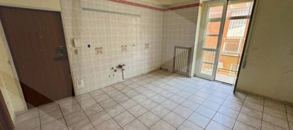 3-salle Appartement à Barletta, Italy No. 17229 4