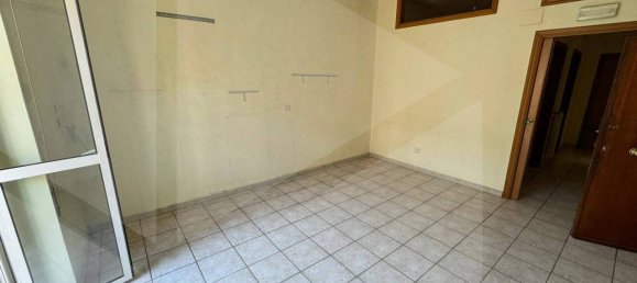 3-salle Appartement à Barletta, Italy No. 17229 5