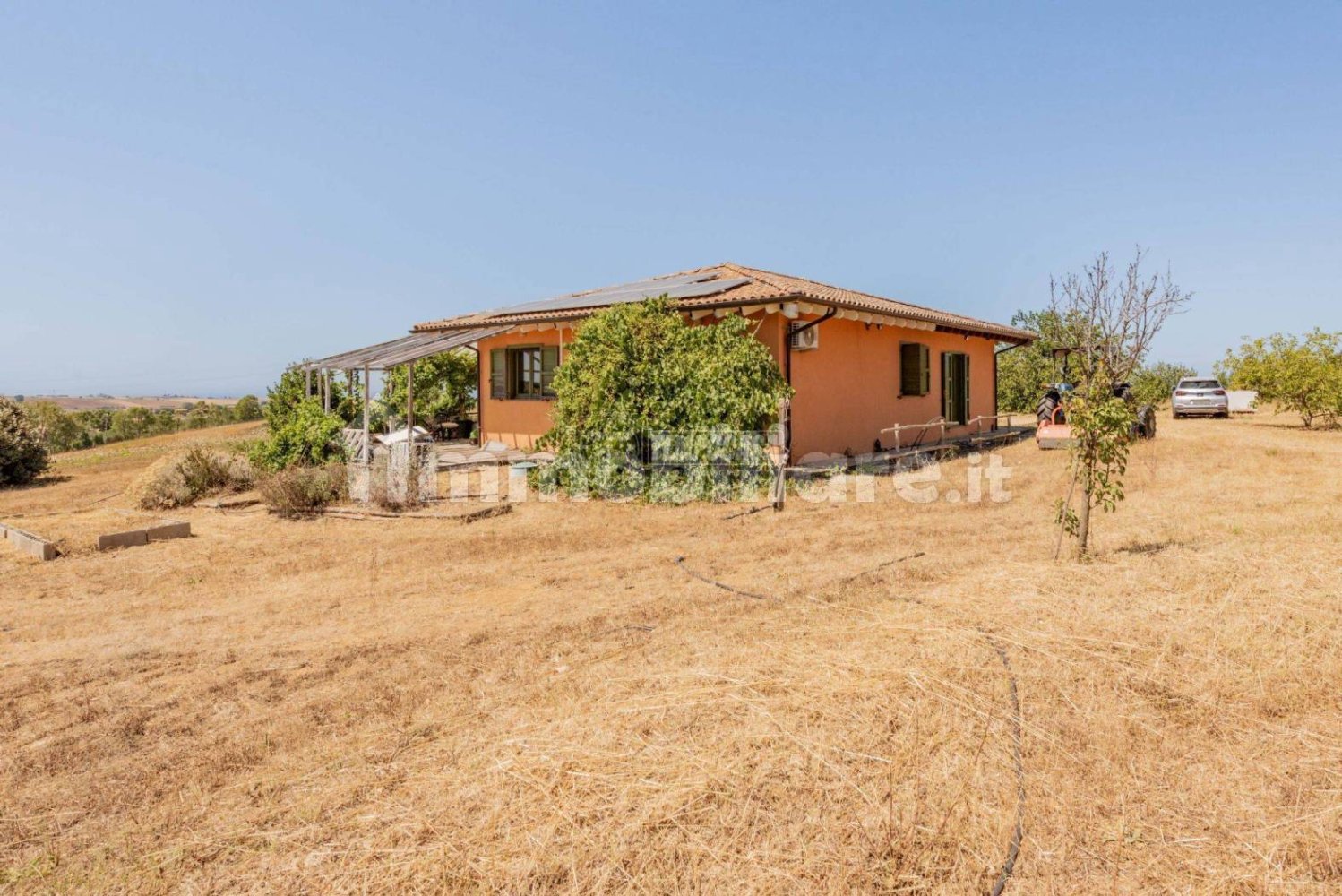2 bedrooms Villa in Tarquinia, Italy No. 220608