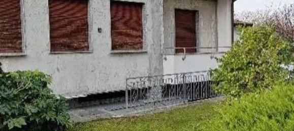 Apartamento T4 em Varese, Italy N.º 102046 3