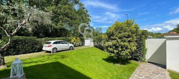 3 Schlafzimmer Villa in Pietrasanta, Italy, Nr. 192920 3