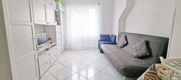 2 rooms Apartment in Minturno, Italy No. 232667 2