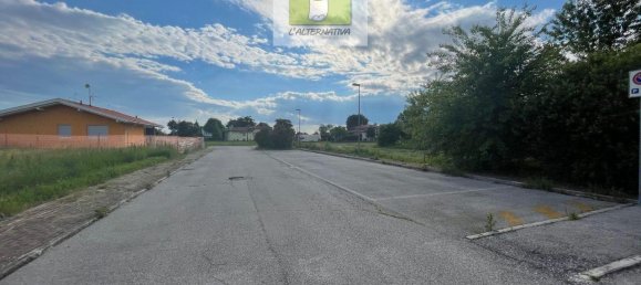 1-Zimmer Grundstück in Udine, Italy, Nr. 24717 10